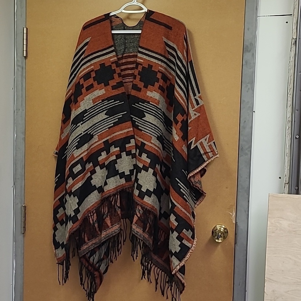 H&M Size OS Orange and Black Shrug